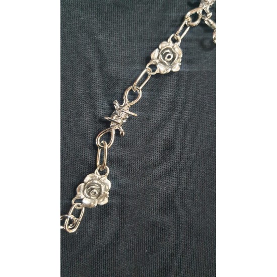 Thorns and Roses Vintage Kolye