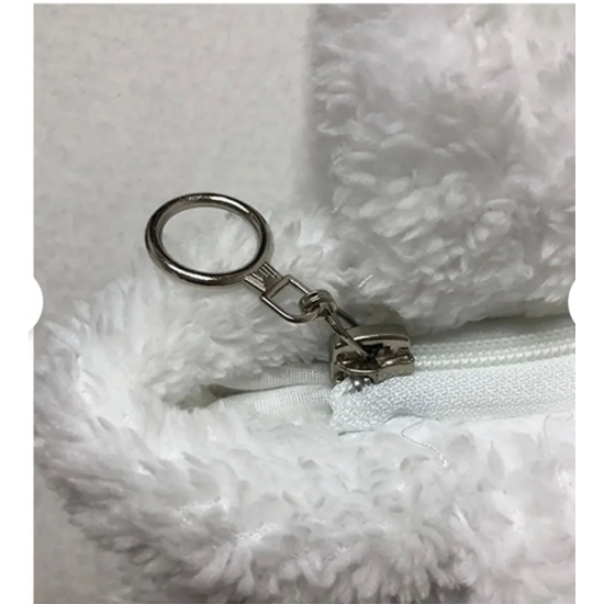 Hello Kitty Beyaz Peluş El Çantası Hello Kitty Beyaz Peluş El Çantası