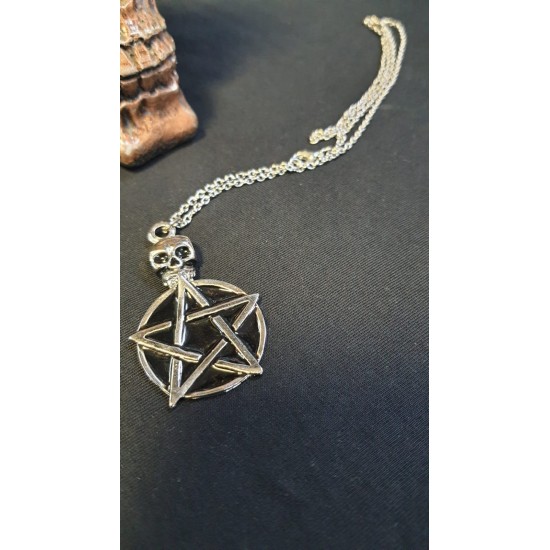 SİYAH SKULL PENTAGRAM KOLYE