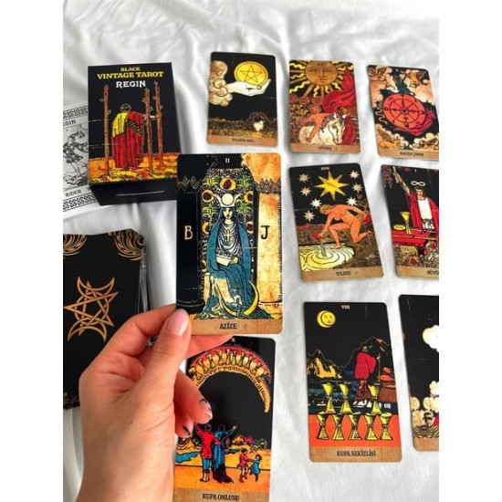 Regin Black Vintage Tarot Regin Black Vintage Tarot