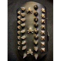Dükkan Design Kurukafa Spike 13 CM Deri Bileklik