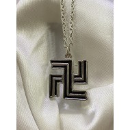 Siyah Swastika Gamalı Kolye