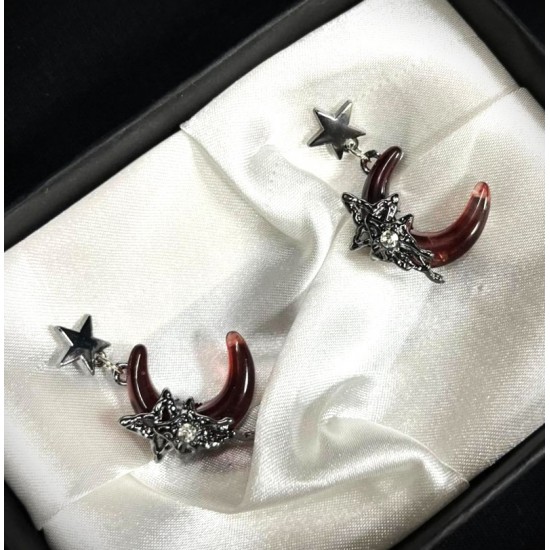 DÜKKAN DESİGN TAŞLI YARIM AY GOTİK KÜPE DÜKKAN DESİGN TAŞLI YARIM AY GOTİK KÜPE