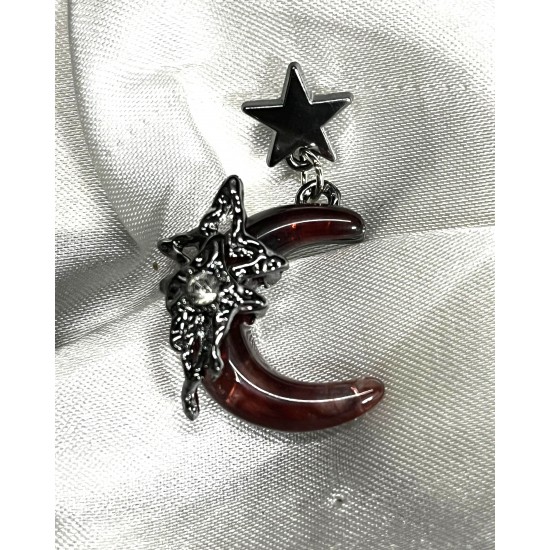 DÜKKAN DESİGN TAŞLI YARIM AY GOTİK KÜPE DÜKKAN DESİGN TAŞLI YARIM AY GOTİK KÜPE