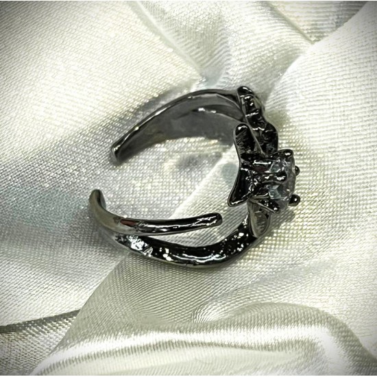 DÜKKAN DESİGN TREND TAŞLI YÜZÜK DÜKKAN DESİGN TREND TAŞLI YÜZÜK