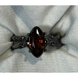 DÜKKAN DESİGN ELMAS KESİM TREND YÜZÜK