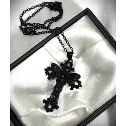 DÜKKAN DESİGN SİYAH  ÖLÜM BAŞLI KELEBEK HAÇI KOLYESİ