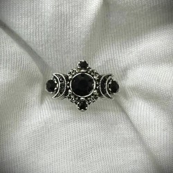 DÜKKAN DESİGN GECENİN KARANLIĞI AYARLANABİLİR TAŞLI YÜZÜK