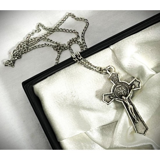 DÜKKAN DESİGN KATOLİK HAÇ KOLYE