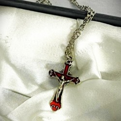 DÜKKAN DESİGN KIRMIZI MİNELİ KATOLİK HAÇ KOLYE