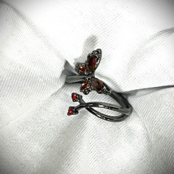 DÜKKAN DESİGN KUYRUKLU KELEBEK AYARLANABİLİR YÜZÜK