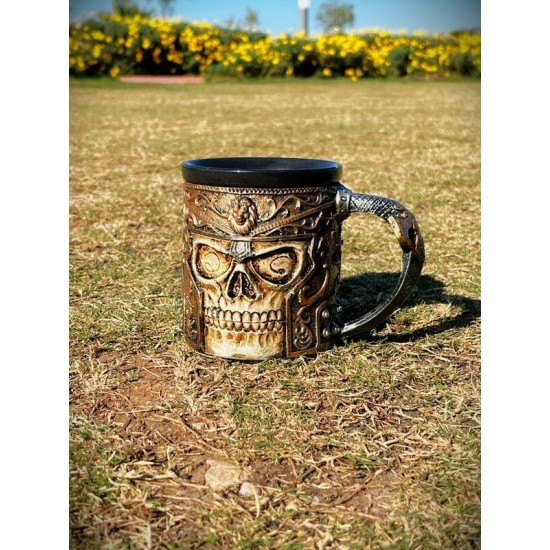 DÜKKAN DESİGN KRAL ARTHUR KABARTMALI SERAMİK KUPA