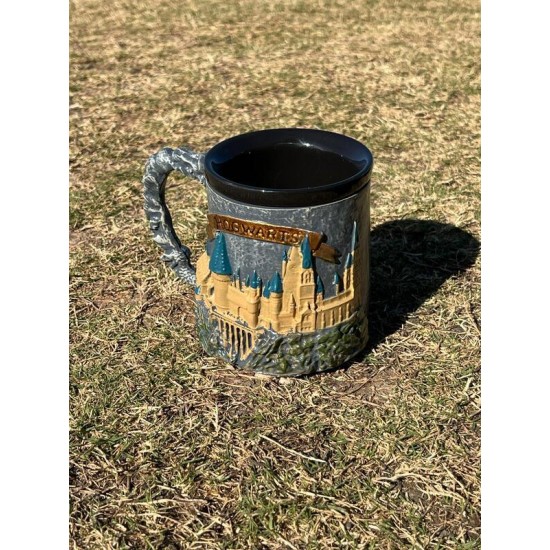 DÜKKAN DESİGN HOGWARTS SERAMİK KABARTMA KUPA