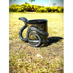 DÜKKAN DESİGN YILAN TILSIMI KABARTMALI SERAMİK KUPA