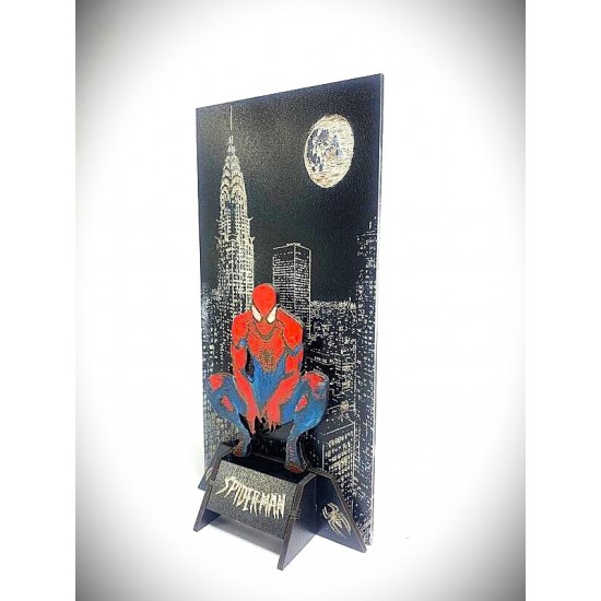 DÜKKAN DESİGN LAZER KAZIMA  EL BOYAMA  ÖRÜMCEK ADAM AHŞAP BİBLO