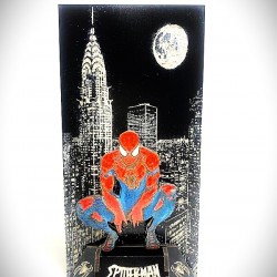 DÜKKAN DESİGN LAZER KAZIMA  EL BOYAMA  ÖRÜMCEK ADAM AHŞAP BİBLO