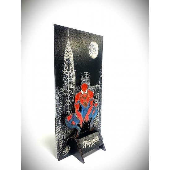 DÜKKAN DESİGN LAZER KAZIMA  EL BOYAMA  ÖRÜMCEK ADAM AHŞAP BİBLO