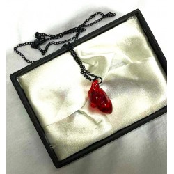 DÜKKAN DESİGN ANATOMİK KRİSTAL CAM KALP KOLYE