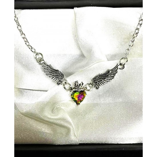 DÜKKAN DESİGN KANATLI AŞKLAR KALPLİ TAŞLI KOLYE