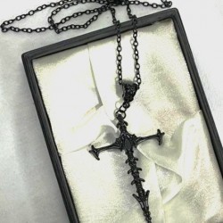 DÜKKAN DESİGN SİYAH  GOTİK İSKELET HAÇ KOLYE