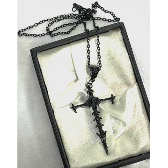 DÜKKAN DESİGN SİYAH  GOTİK İSKELET HAÇ KOLYE