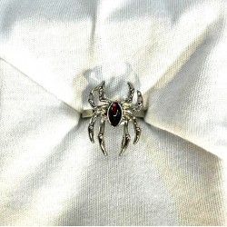 DÜKKAN DESİGN KIRMIZI TARANTULA AYARLANABİLİR YÜZÜK