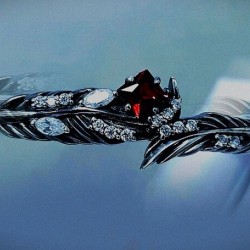 DÜKKAN DESİGN LOVE and DEEP SPACE RED STONE  BİLEKİLK