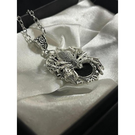 DÜKKAN DESİGN TARANTULA AYNASI BÜYÜCÜ KOLYESİ