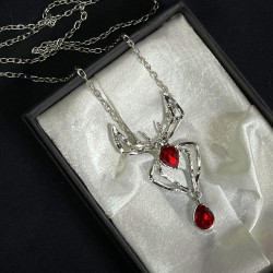 DÜKKAN DESİGN KIRMIZI TAŞLI TARANTULA KOLYE