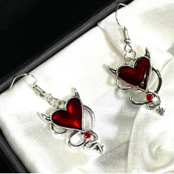 DÜKKAN DESİGN RED DEVİL HEART KÜPE