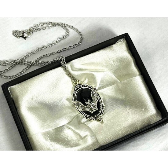 DÜKKAN DESİGN ÖRÜMCEĞİN AYNASI GOTİK KOLYE