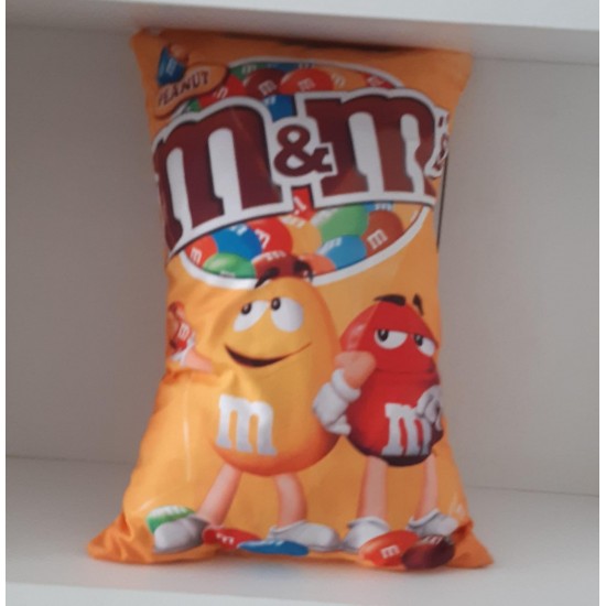 m & m