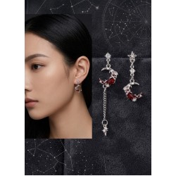 DÜKKAN DESİGN COSMİC NOVA AY KÜPESİ